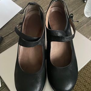 Dansko mary jane heels